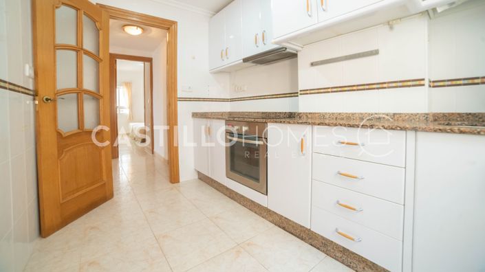 Image No.32-4 Bed Apartment for sale