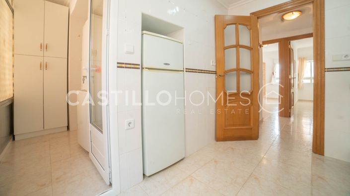 Image No.33-4 Bed Apartment for sale