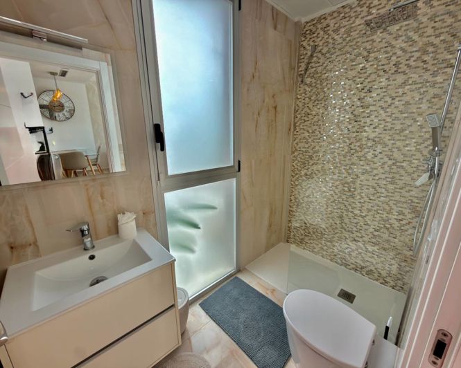 Image No.7-3 Bed Villa for sale