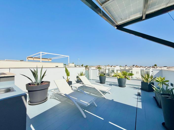 Image No.32-3 Bed Villa for sale