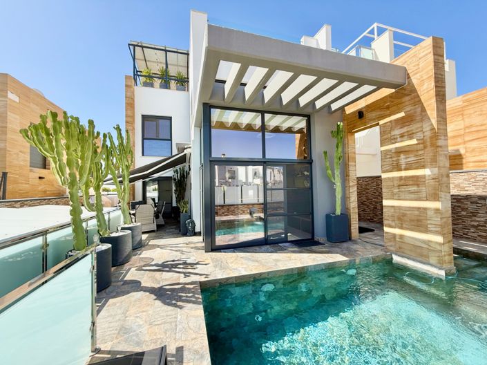 Image No.39-3 Bed Villa for sale