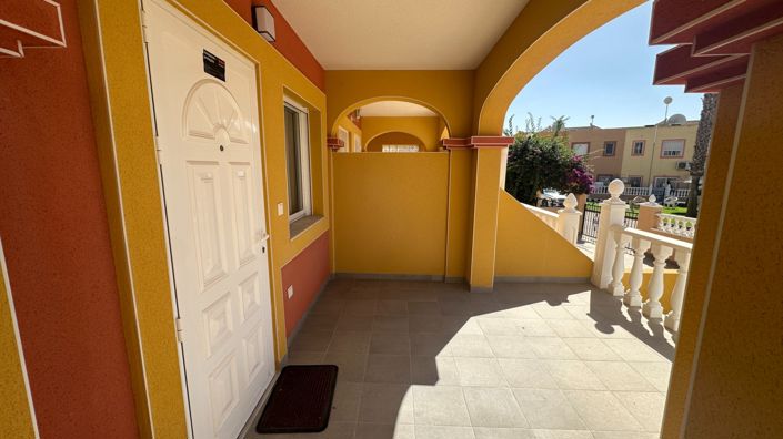Image No.47-2 Bed Townhouse for sale