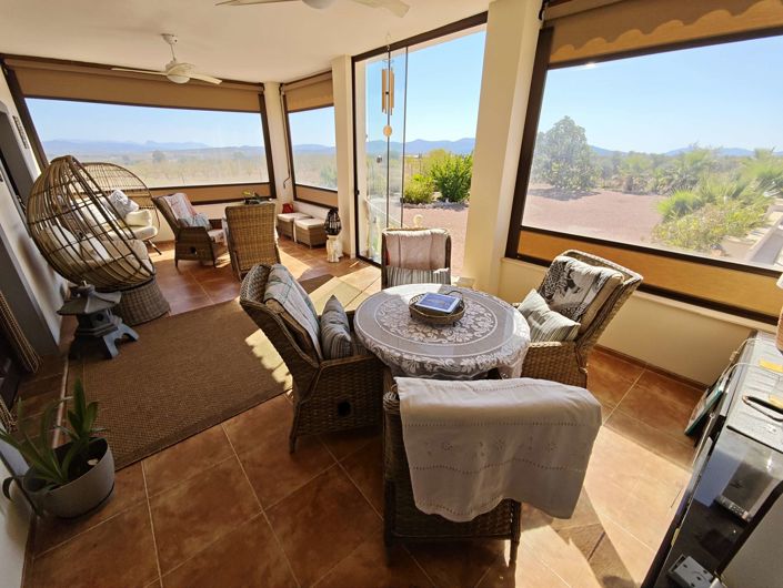 Image No.32-4 Bed Villa for sale