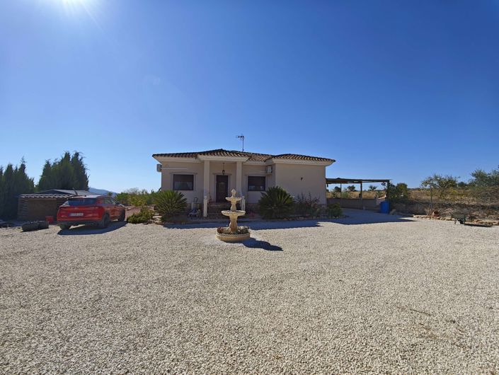 Image No.8-4 Bed Villa for sale