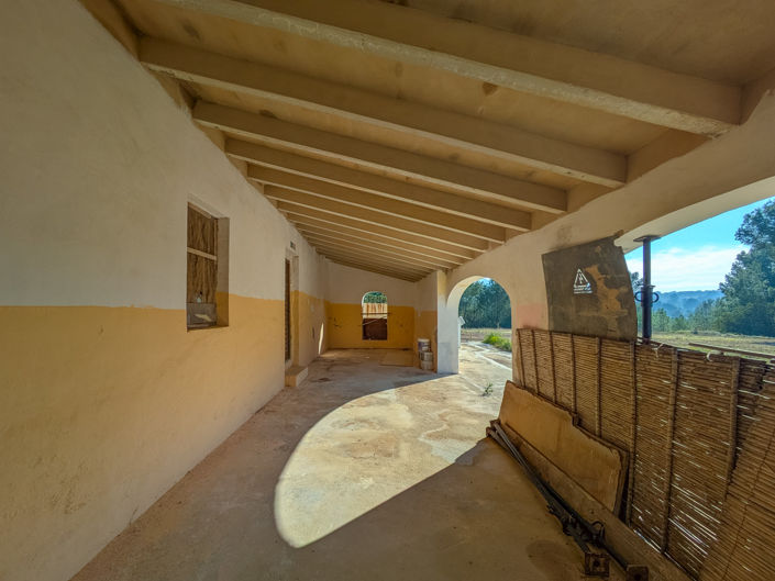 Image No.17-Villa for sale