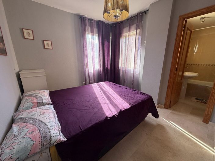 Image No.10-2 Bed Apartment for sale