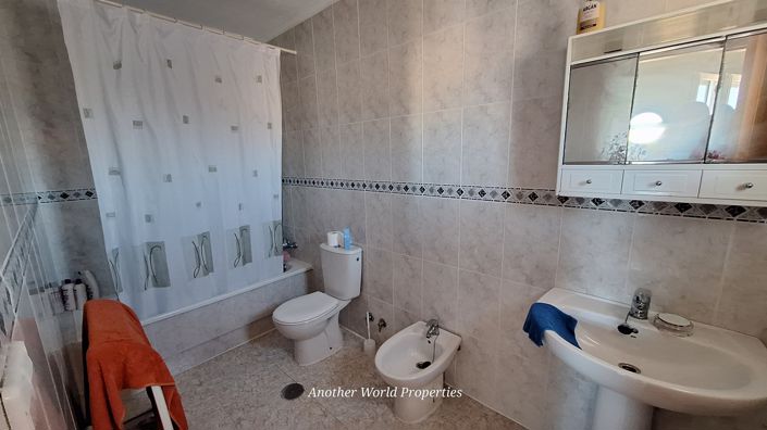 Image No.15-3 Bed Villa for sale