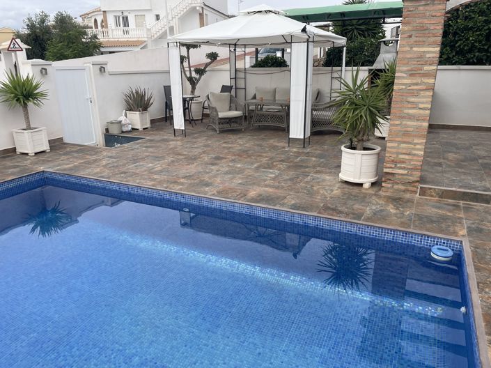 Image No.14-2 Bed Villa for sale