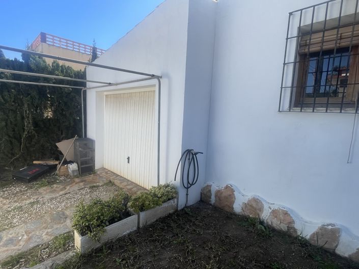Image No.11-4 Bed Villa for sale