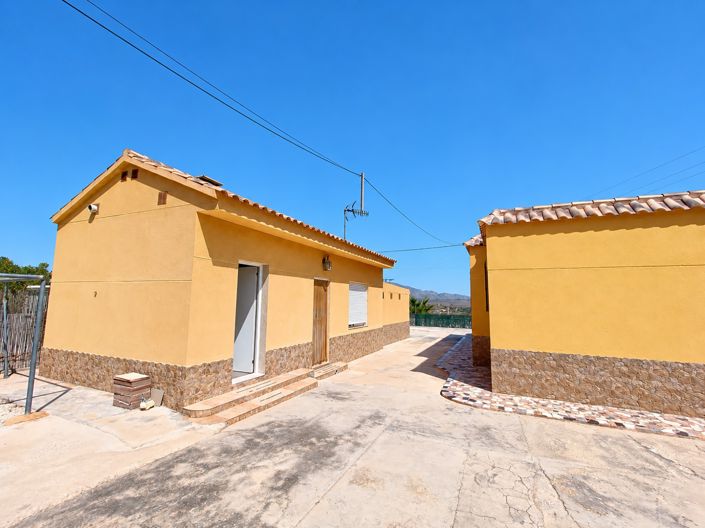 Image No.20-3 Bed Villa for sale