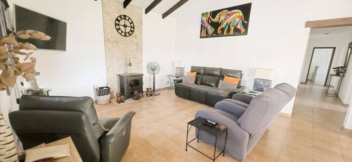 Image No.25-3 Bed Villa for sale