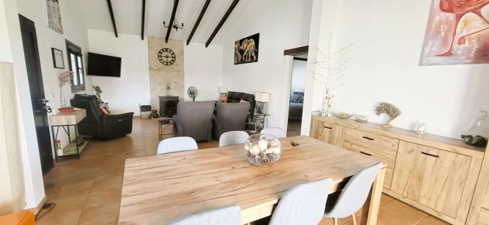 Image No.26-3 Bed Villa for sale