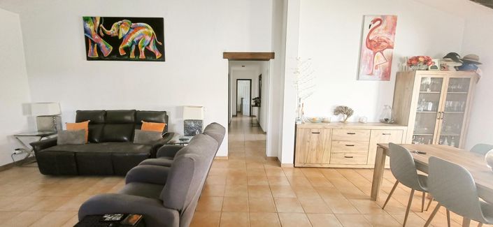 Image No.30-3 Bed Villa for sale