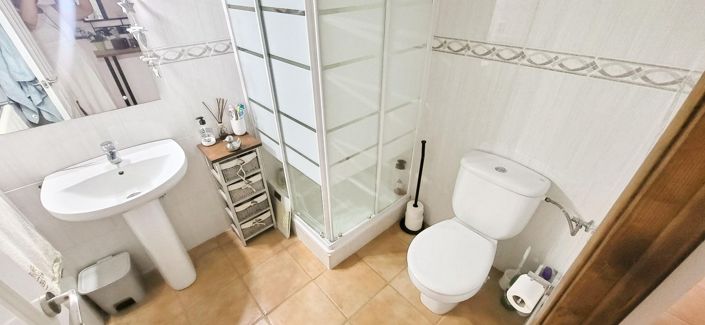 Image No.43-3 Bed Villa for sale