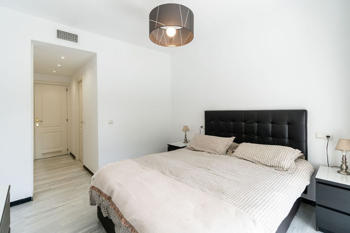 Image No.4-2 Bed Apartment for sale