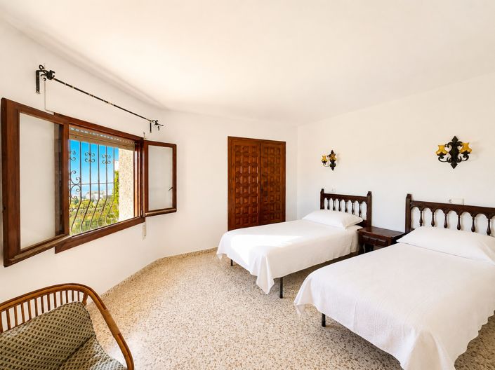 Image No.27-3 Bed Villa for sale