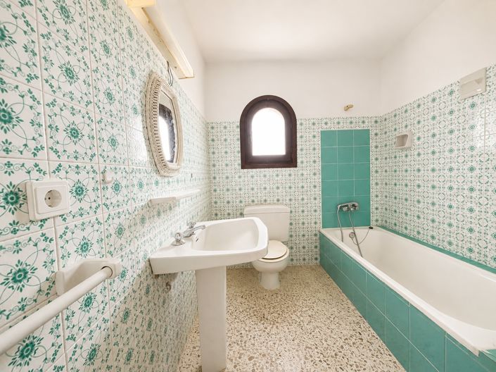 Image No.29-3 Bed Villa for sale
