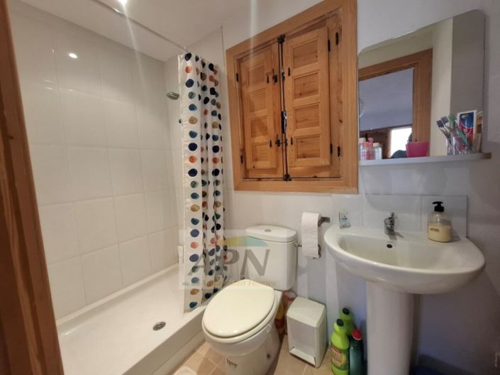 Image No.19-4 Bed Country House for sale