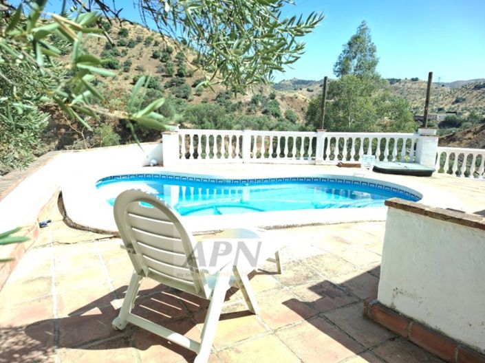 Image No.31-4 Bed Country House for sale