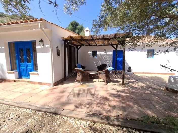 Image No.6-4 Bed Country House for sale