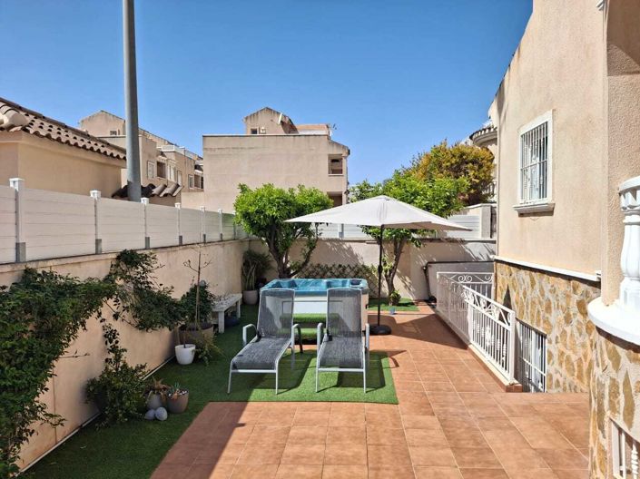 Image No.4-4 Bed Villa for sale