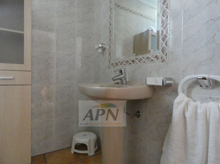 Image No.16-4 Bed Country House for sale