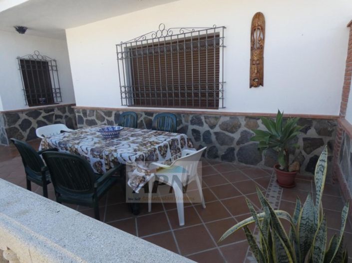 Image No.20-4 Bed Country House for sale