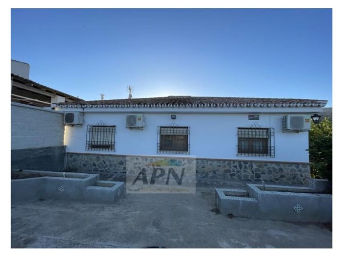 Image No.23-4 Bed Country House for sale