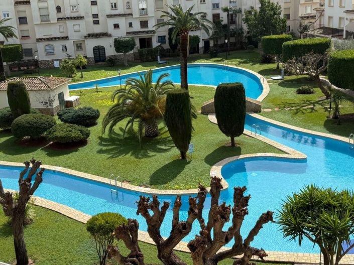 Image No.22-2 Bed Apartment for sale