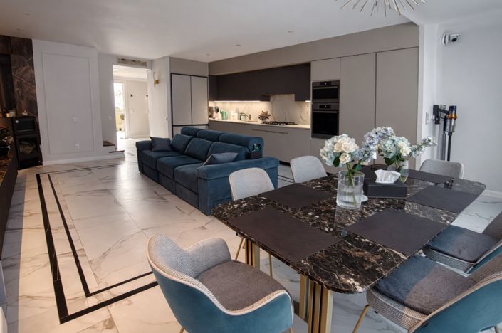 Image No.4-5 Bed Townhouse for sale