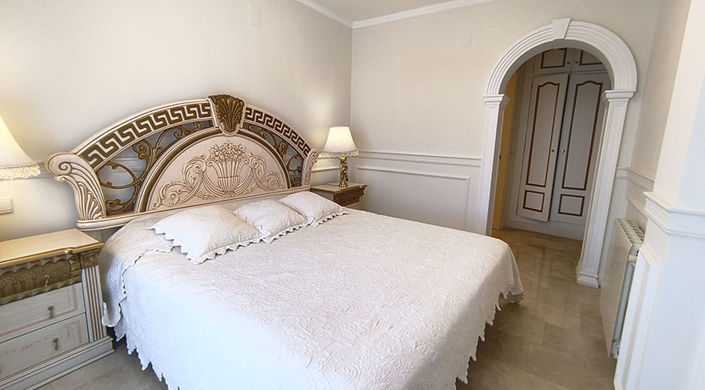 Image No.11-6 Bed Villa for sale