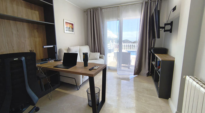 Image No.14-6 Bed Villa for sale