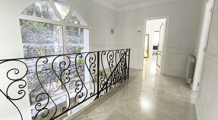 Image No.26-6 Bed Villa for sale
