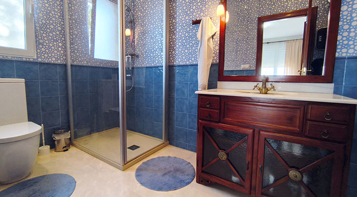 Image No.34-6 Bed Villa for sale