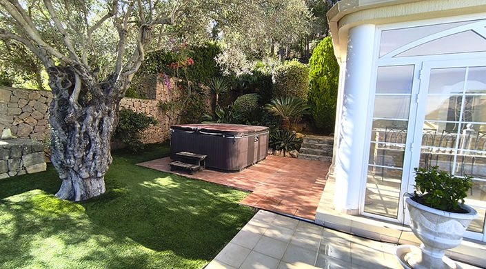 Image No.5-6 Bed Villa for sale