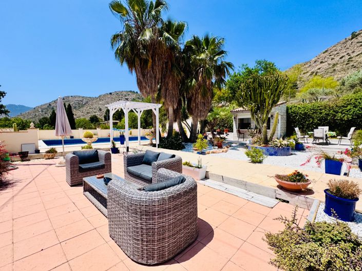 Image No.43-4 Bed Villa for sale
