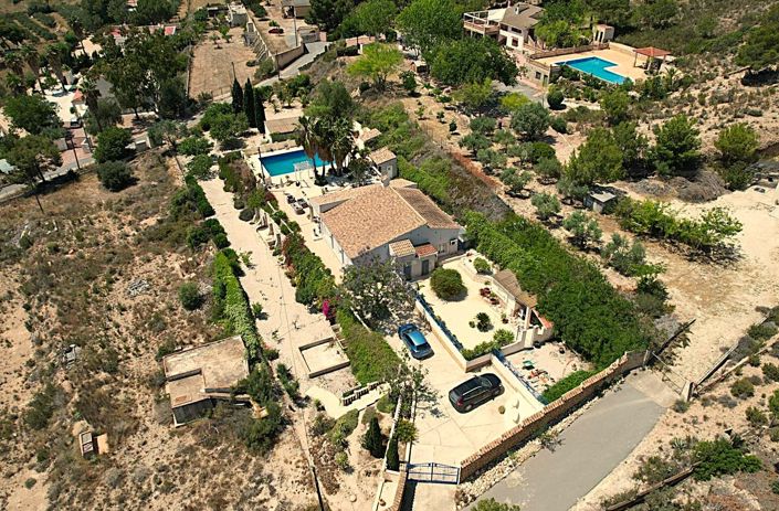 Image No.48-4 Bed Villa for sale