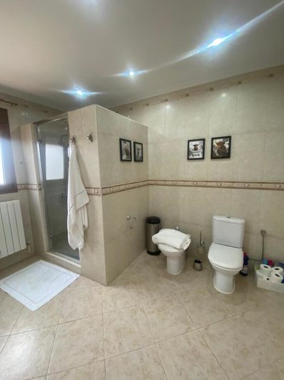 Image No.27-4 Bed Country House for sale