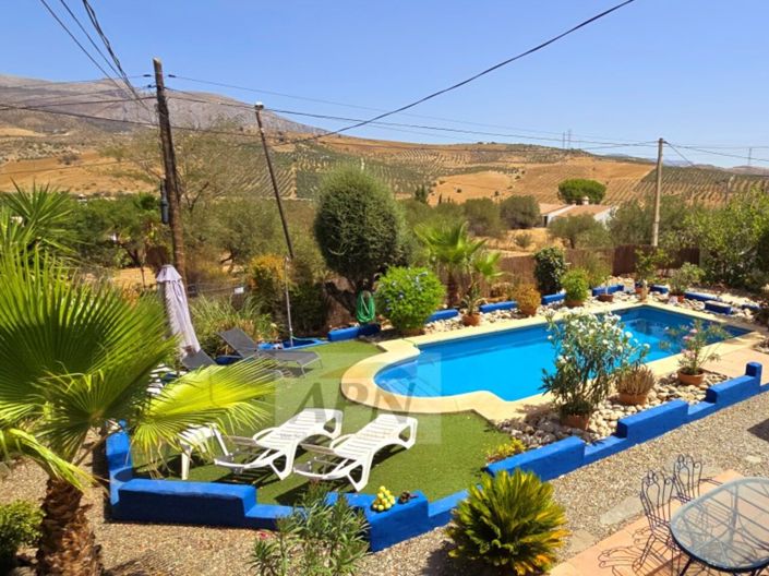 Image No.18-5 Bed Country House for sale