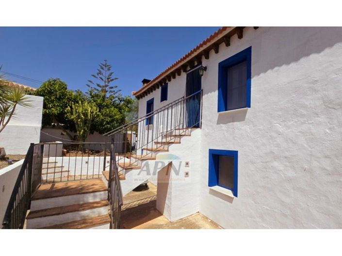 Image No.30-5 Bed Country House for sale