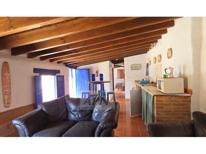 Image No.33-5 Bed Country House for sale