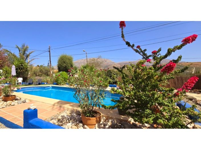 Image No.42-5 Bed Country House for sale