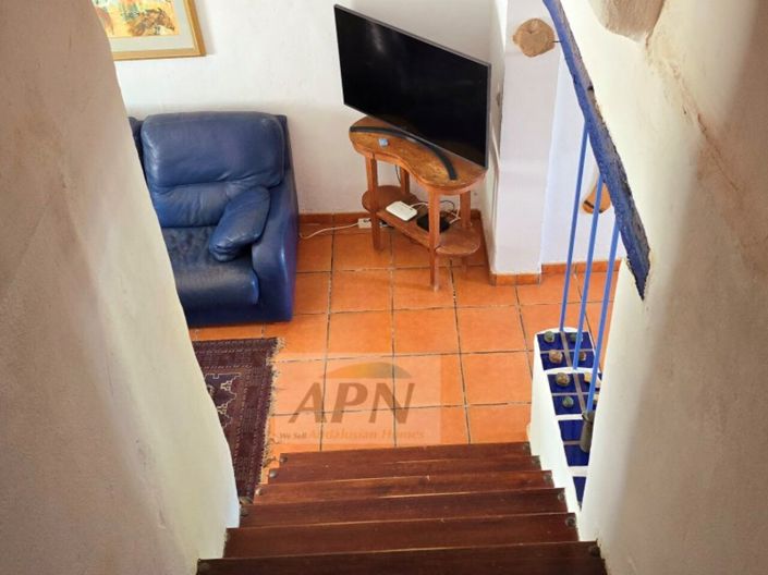 Image No.9-5 Bed Country House for sale