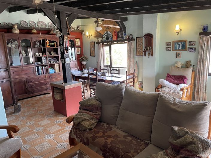 Image No.25-4 Bed Country House for sale