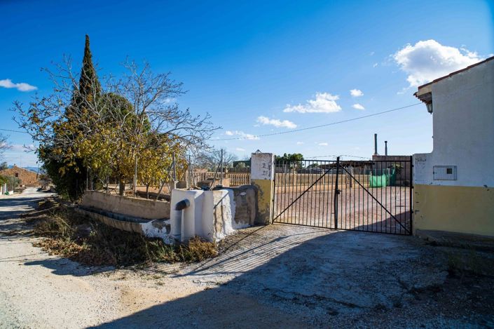 Image No.6-5 Bed Country House for sale