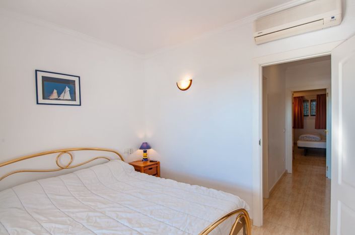 Image No.12-2 Bed Apartment for sale