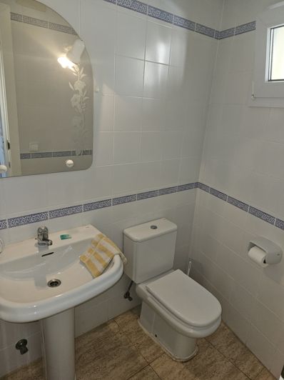 Image No.14-2 Bed Apartment for sale