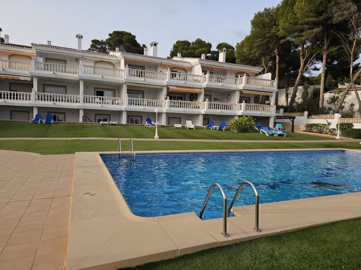 Image No.4-2 Bed Apartment for sale
