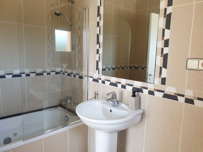 Image No.7-3 Bed Villa for sale