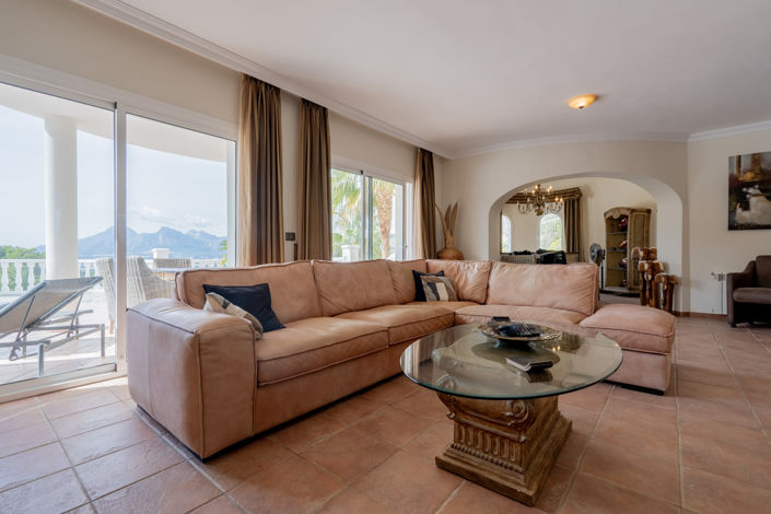 Image No.14-4 Bed Villa for sale
